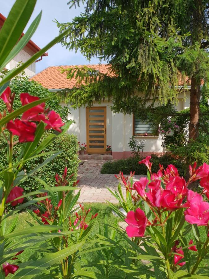 Fuered Deluxe Garden Apartment Balatonfüred Kültér fotó