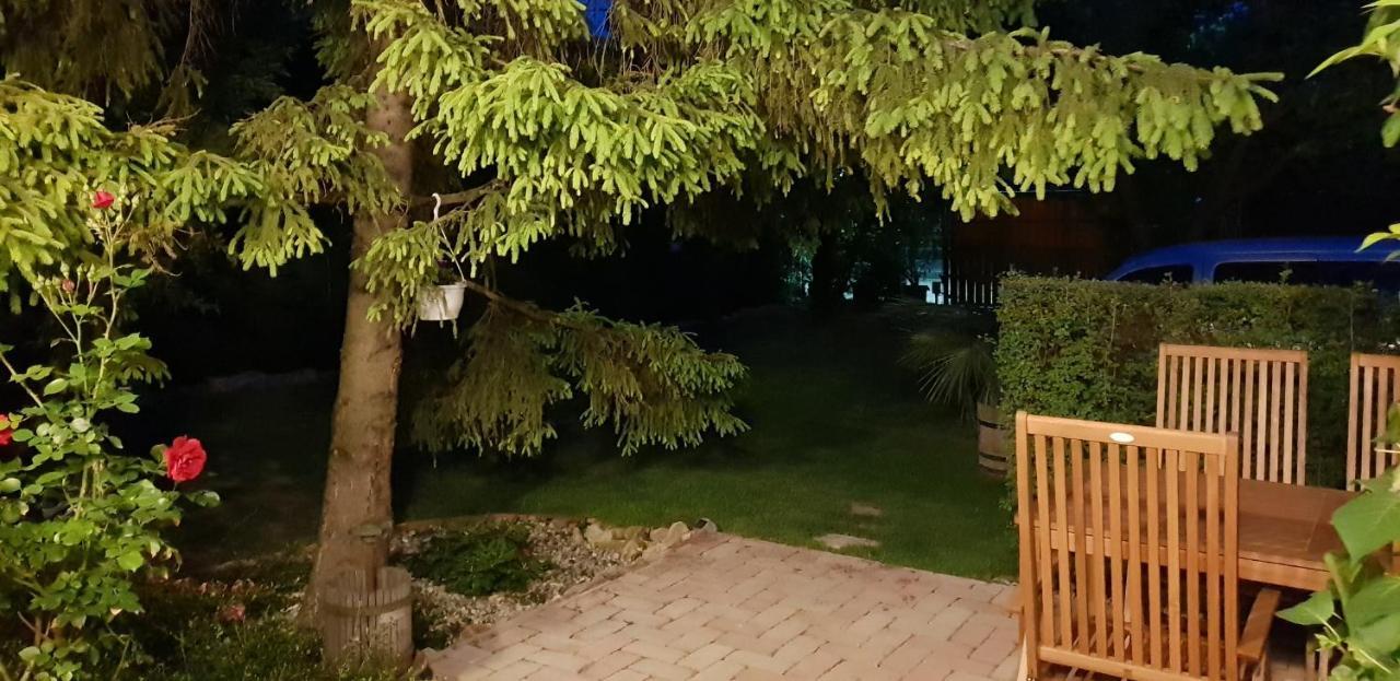 Fuered Deluxe Garden Apartment Balatonfüred Kültér fotó