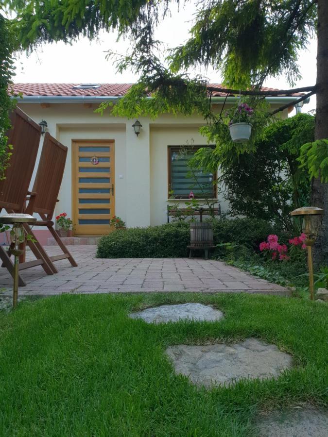 Fuered Deluxe Garden Apartment Balatonfüred Kültér fotó