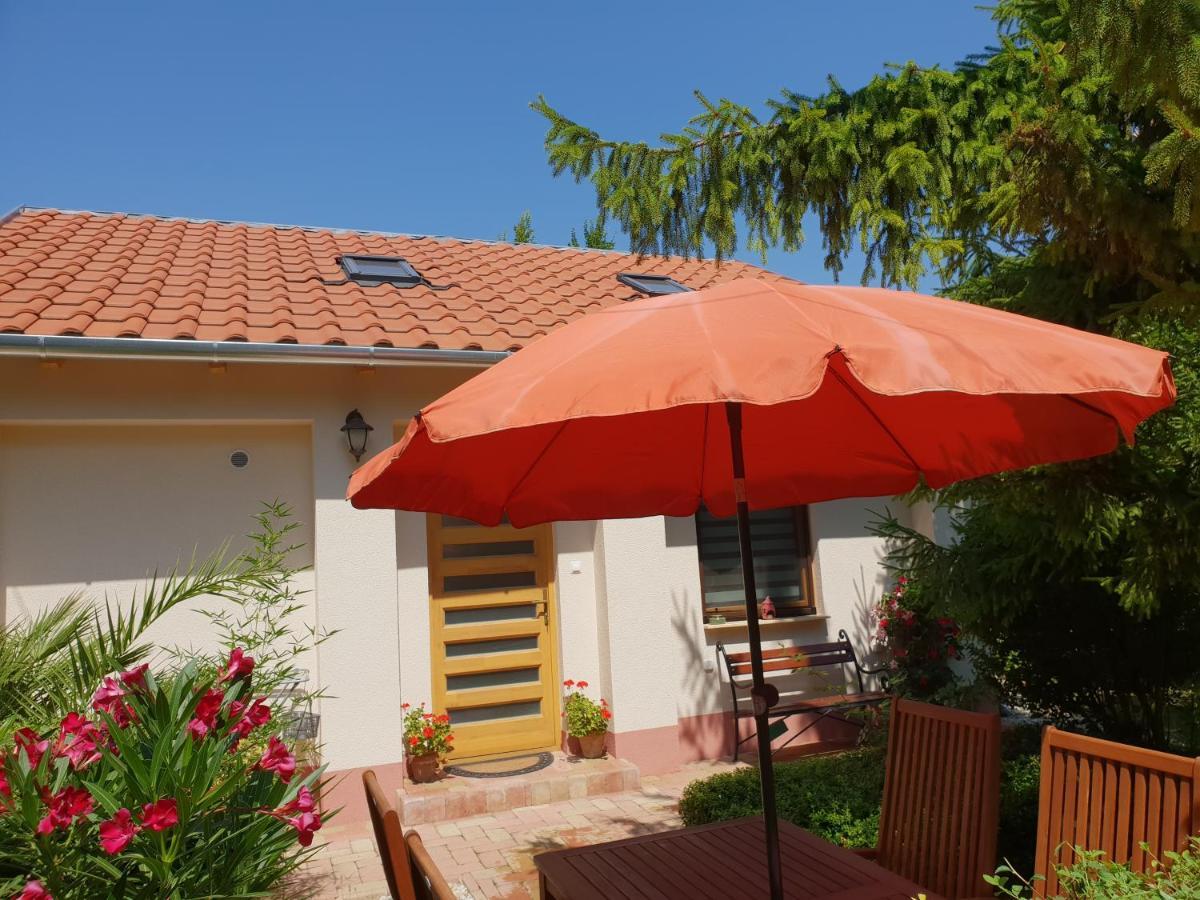 Fuered Deluxe Garden Apartment Balatonfüred Kültér fotó