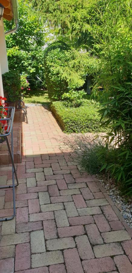 Fuered Deluxe Garden Apartment Balatonfüred Kültér fotó